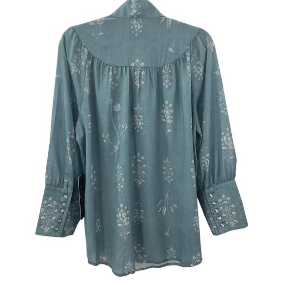 Tuckernuck Blue Floral Blouse - Picture 15 of 15
